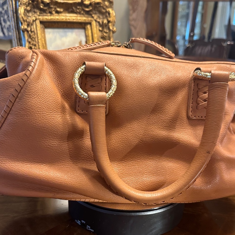 Sexy camel Tan Leather Handbag - Picture 14 of 17